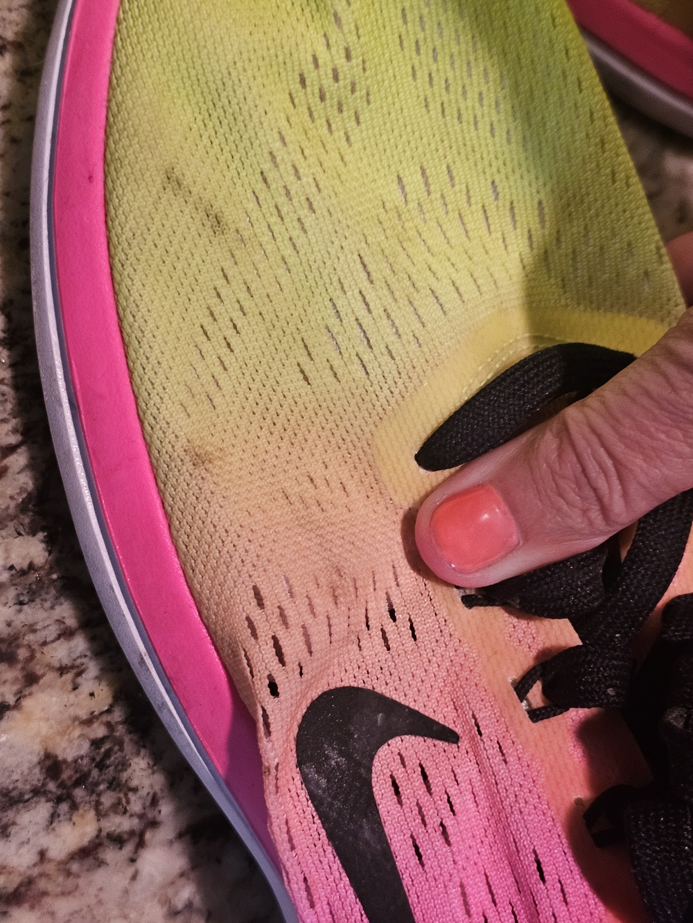 Nike Mens Flex 2016 RN Running Shoes in Neon Pink and Yellow Gradient - Picture 11 of 11